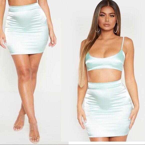 Pretty Little Thing Mint Green Satin High Waist Mini Skirt Sz 6 NWT - Picture 2 of 10